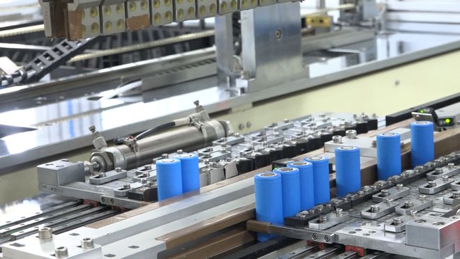 搶抓市場(chǎng)時(shí)機(jī),棗莊鋰電企業(yè)滿(mǎn)負(fù)荷生產(chǎn)|鋰電池|電芯|點(diǎn)焊_網(wǎng)易訂閱